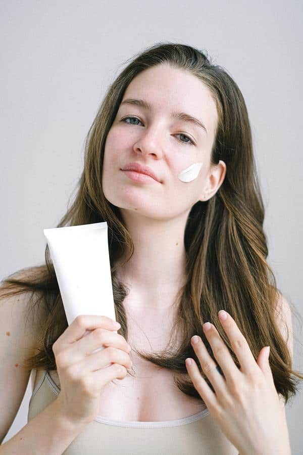 Masz suchą skórę? Sprawdź czy używasz właściwych kosmetyków!