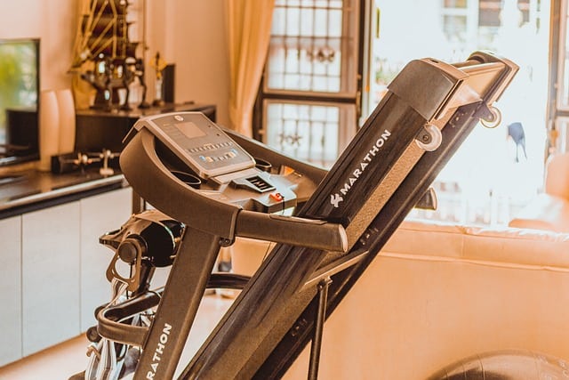 Rowerek czy bieżnia – jaki sprzęt do treningu w domu?